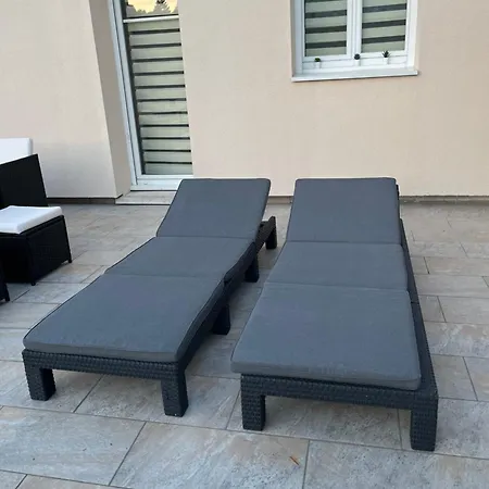 Holiday home Maison Paris Jo 2024