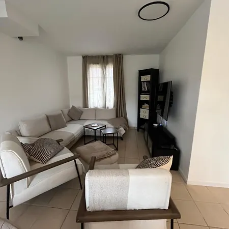 Holiday home Maison Paris Jo 2024 Garges-les-Gonesse